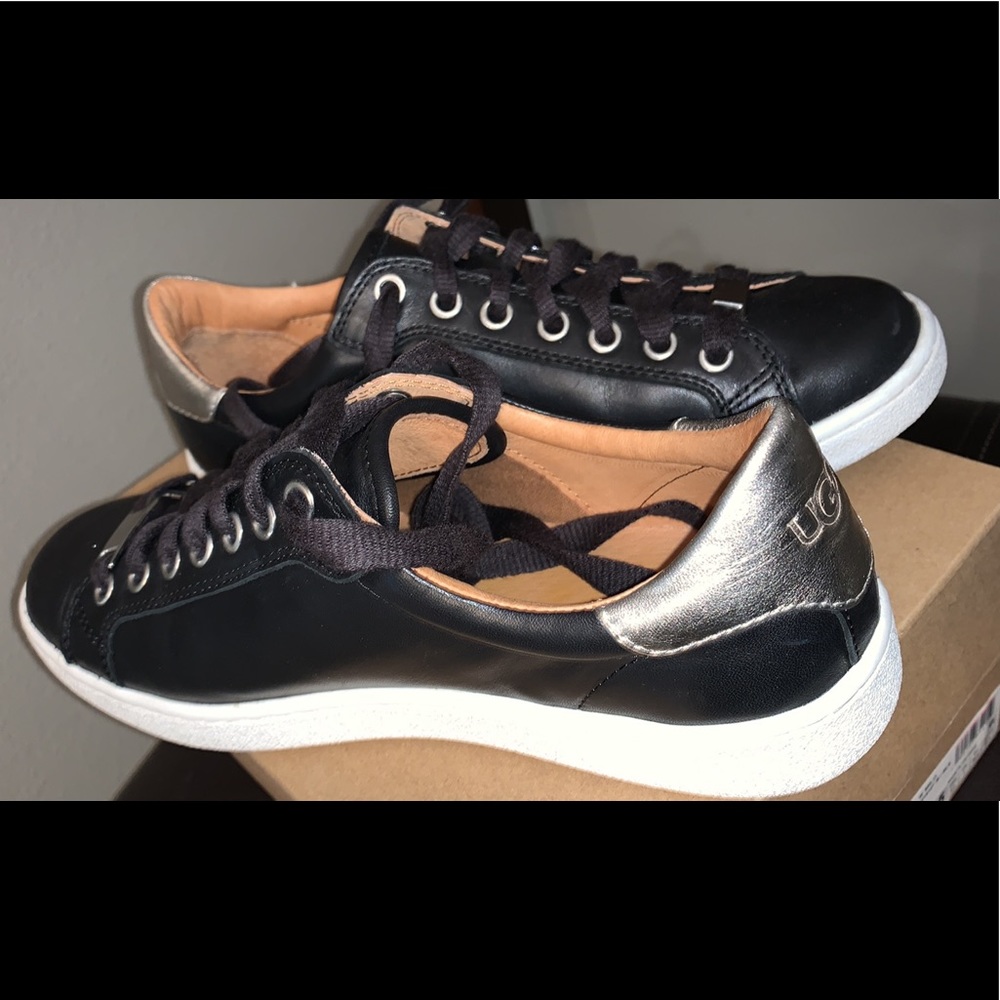 UGG Women’s Milo Size 8.5 Black Leather